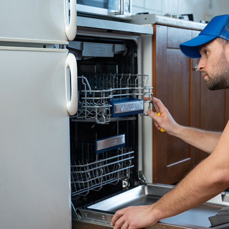 Carlsbad-Appliance-Repair-Men-image_03
