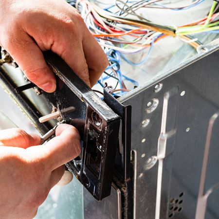 Carlsbad-Appliance-Repair-Men-image_43